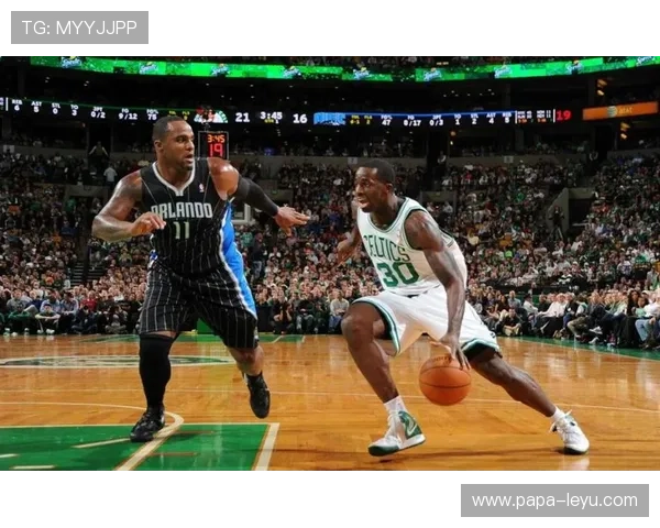 保罗·皮尔斯关键时刻单打效率提升助凯尔特人稳固核心地位