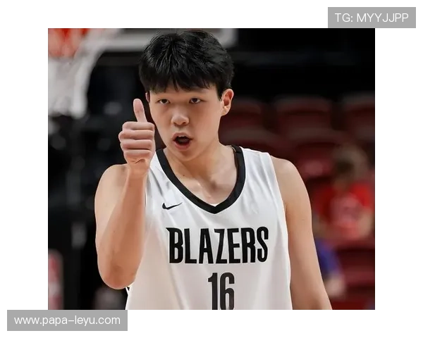 杨瀚森无球跑动撕扯对手防线，较上季得分结构更高效