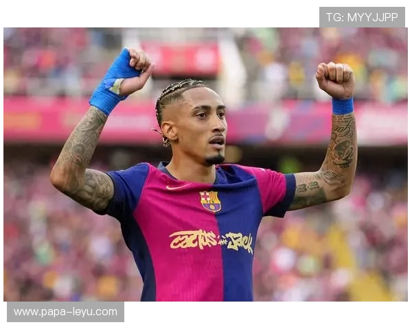 拉菲尼亚：现代左脚边锋的代表解析