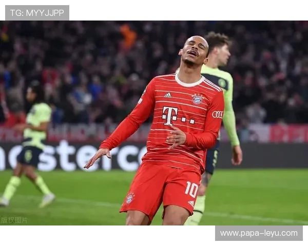 特里回撤出球主导防线组织，关键战对抗强度骤升